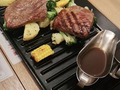 -必胜客(东三路店)