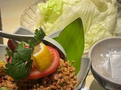 -大头虾越式风味餐厅(光明广场店)