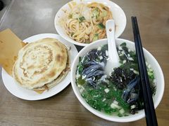 粉丝汤-子午路张记肉夹馍(翠华路店)