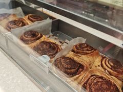 核桃肉桂卷-CHOCMONS巧克怪兽(屏风街店)