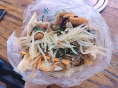 花干夹菜-三兄弟高炉烧饼