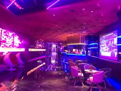 -卡宿自助餐厅(高新万达店)