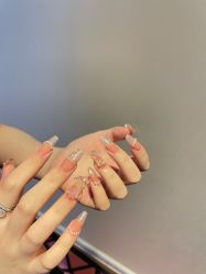 -HUII NAIL绘京美甲美睫会馆