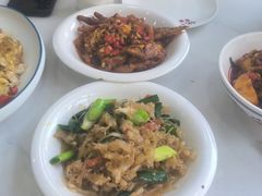 -独一佳老胡湘菜馆(矿山路店)