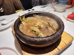 白洋淀石锅嘎鱼-小放牛炒菜馆(裕华万达店)