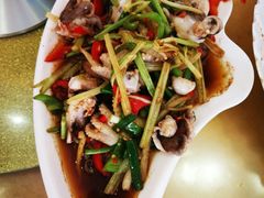 -覃记海鲜美食餐厅