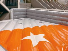 -碧中海汤泉汗蒸酒店