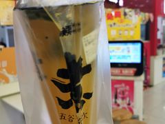 -沪上阿姨·精选茶饮(十一经路店)