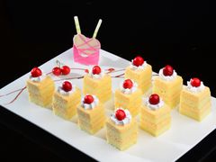 -皇城海航餐饮部