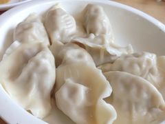 荠菜饺子-关东小磨东北菜(上海长风大悦城店)