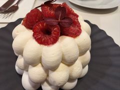 -潮一不贰·西式简餐·法式甜品(外滩店)