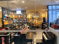 -柏斯音乐艺术中心·钢琴·吉他(世纪金源店)