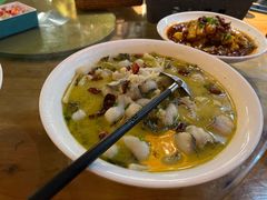 -荷塘秋月·本帮江浙菜(国权路店)