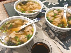 -老谢野馄饨(延安路店)