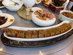 -赤峰宴宾楼(满洲里路店)