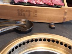 -铭牛烧肉·和牛海鲜自助(高新月牙湖店)