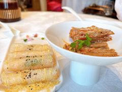 -景月阁空中食府(希尔顿酒店)