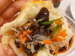 -李与白包子铺(桐梓林店)