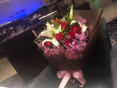 -AZUR聚(香格里拉饭店)