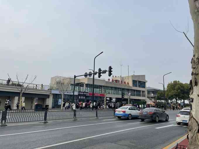 中华路码头-"1995年以前,武汉只有一座长江大桥,过."-大众点评移动版