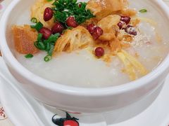 荔湾艇仔粥-赏点粤式点心(广州塔店)