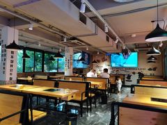 大堂-新疆烧烤王(广灵店)