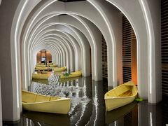 -涨巢·潮玩水疗局