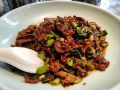 大蒜辣椒炒肉-老街鱼嘴巴(坡子街老店)