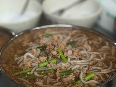 -正宗杨记普洱酸醋米线(总店)