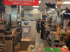 -麦当劳(合肥南站候车层)