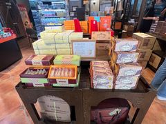 -黄远堂凤梨酥·伴手礼(中山路六店)