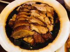 -余杨鸭鸭餐厅