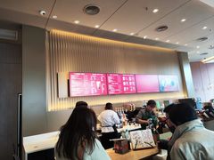 -星巴克臻选(盐城金鹰聚龙湖店)