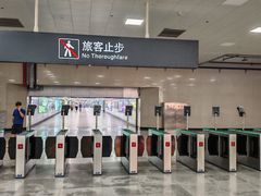 -昆明火车站(地铁站)