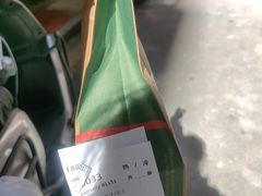 -星巴克(深圳龙华人民北店)