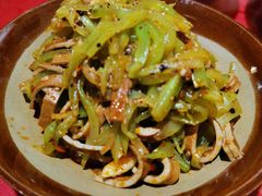 莴笋牛皮香干-冯烫烫跷脚牛肉·川菜小馆(武胜西街店)