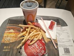 -麦当劳(华融店)