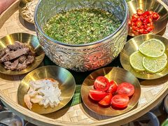 -良米山·云南野生菌过桥米线(上海首店)