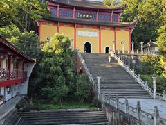 -九华山风景区月身宝殿