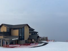 -中旅松花湖滑雪场