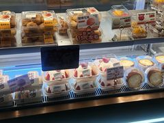 -鲍师傅糕点(江苏路店)