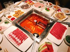 -海底捞火锅鲜切牛肉主题店(长寿路店)