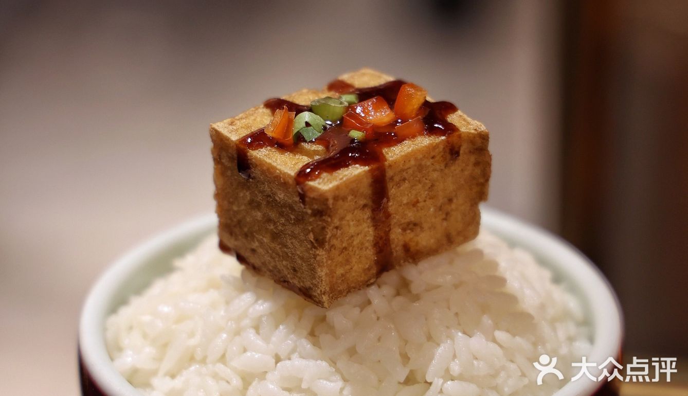 台湾菜必吃的三杯鸡和夜市炸豆腐
