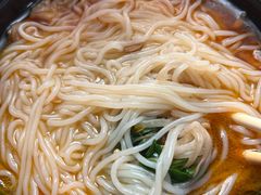 -两勺子一碗口水鸡拌面