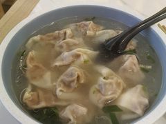 -老新隆牛肉锅贴(新街口店)