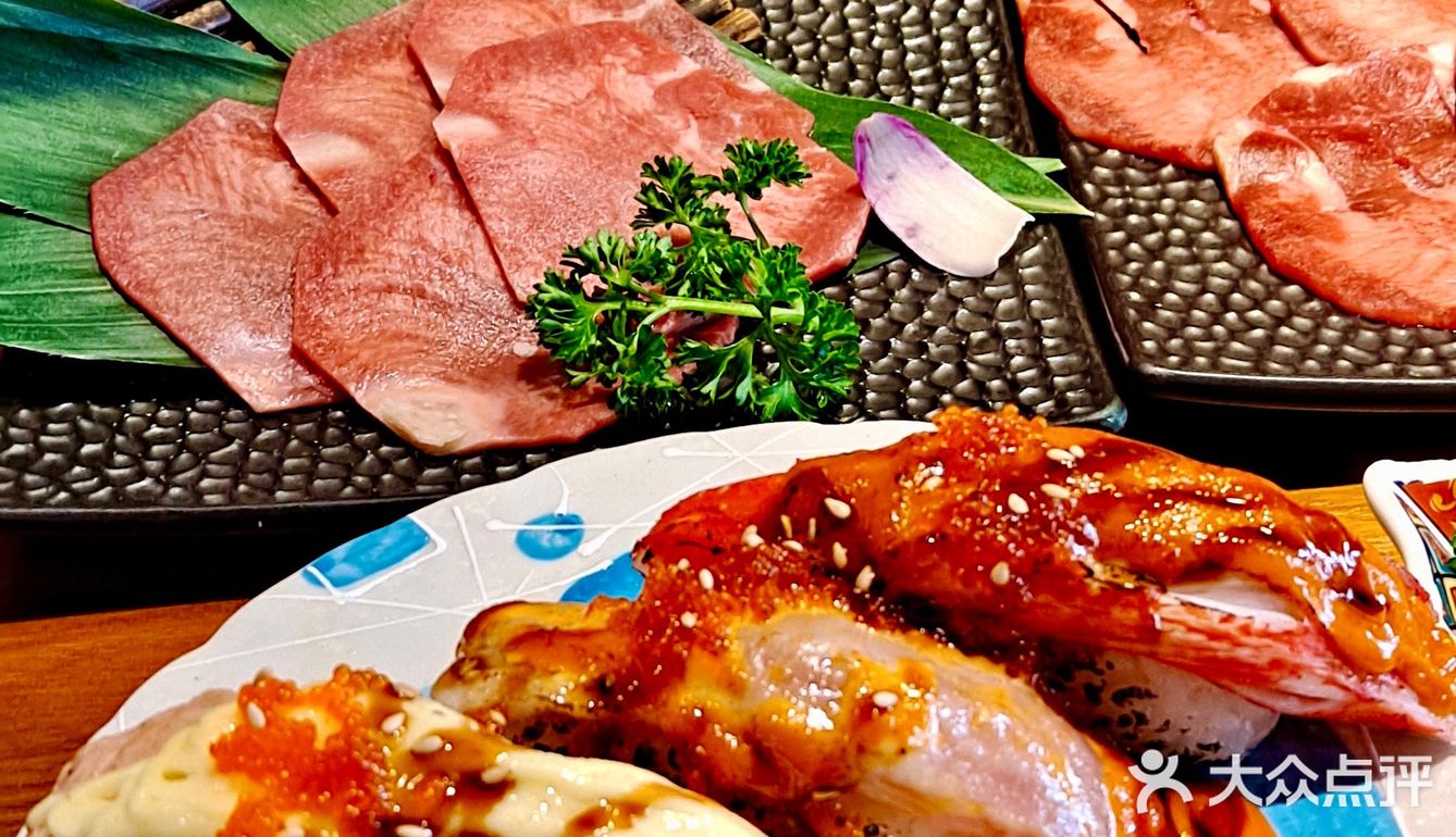 来他家吃饭冲着活鳗鱼来的团了一个套餐