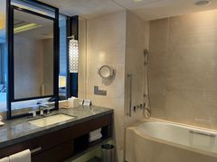 -舟山希尔顿酒店