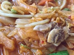 辣海鲜面-桃园中华料理炸酱面(燕儿岛路店)