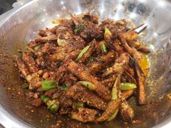 -嘎嘎鸭下巴·爆辣干锅(明教寺店)