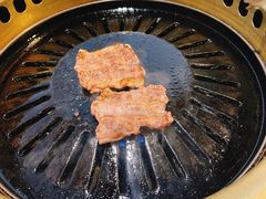 -炼火烤肉店